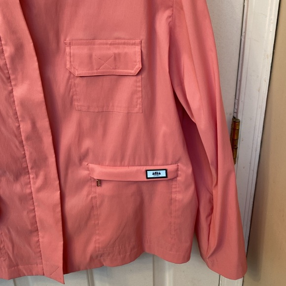 Alia Lightweight Jacket - Picture 3 of 4